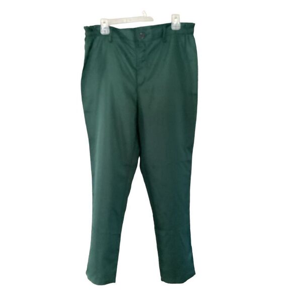 Green pants  - Picture 5 of 6